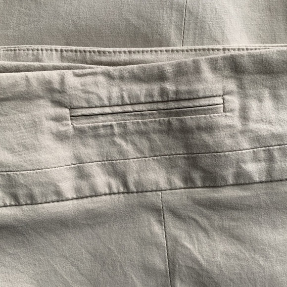 Ann Taylor Loft pencil skirt, size 14 - Picture 7 of 7